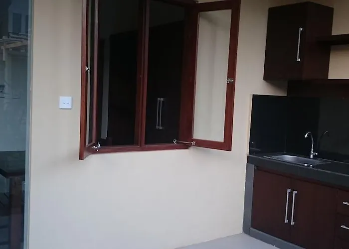 Hotel The Janan 4*